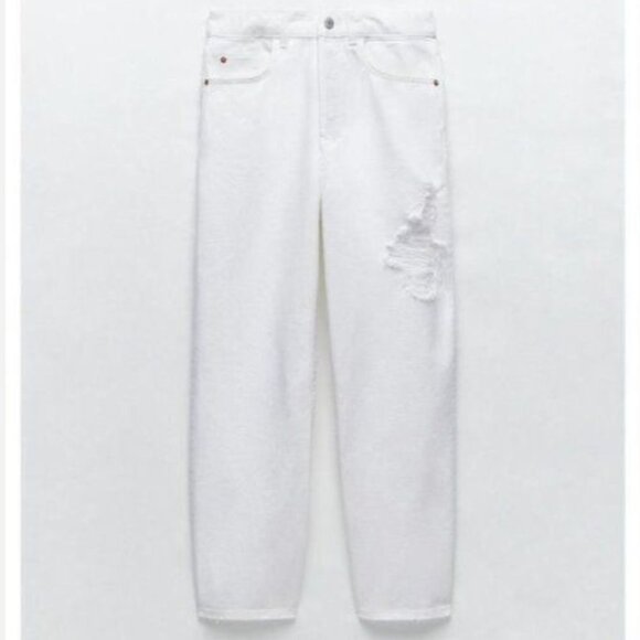 Zara Jeans Straight Leg 2  White High Rise Cropped Distressed Button Fly - Picture 8 of 9